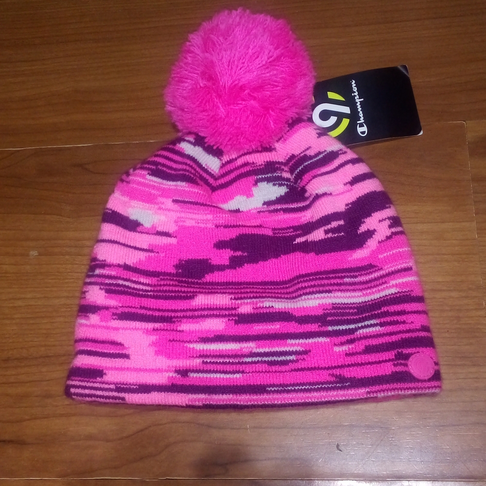 NWT girls ”C9" hot pink knit beanie w/pom pom